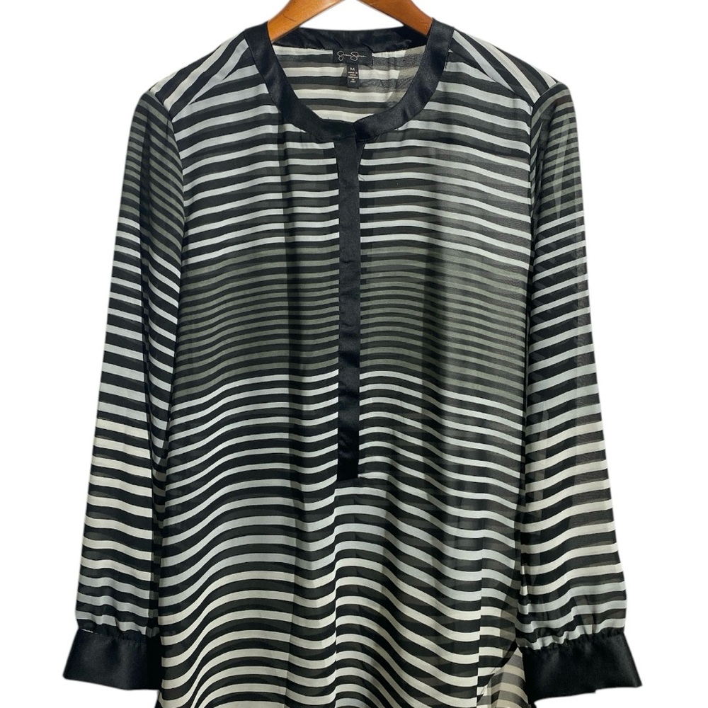 🎀 JESSICA SIMPSON Gray Black Stripped Button Up Long Sleeve Viscose Blouse M